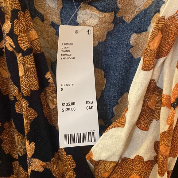 Urban Outfitters floral wrap dress 🤍 - Picture 2 of 3